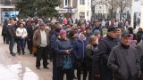 Кишинев протестует, а Приднестровье голосует: россияне идут на выборы