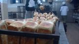Миротворцы выпекли и адресно доставили хлеб жителям Нагорного Карабаха
