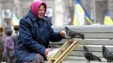 Предновогодье в Киеве: люди унывают и нищают, власти гребут миллиарды