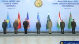 Глава Центкома ВС США встретился с начальниками генштабов ВС стран Центральной Азии
