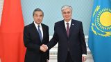 Токаев обсудил с главой МИД Китая визит председателя КНР в Казахстан