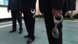 В Киргизии милиционер торговал наркотиками