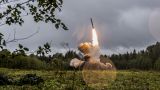 «Искандеры» отрабатывают массированные ракетные удары из Калининграда