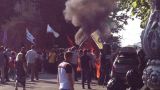 У Верховной Рады начались столкновения протестующих с милицией