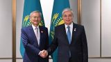 Президент Казахстана встретился на Хайнане с генеральным секретарем ШОС