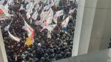 В Киеве протестующие у Верховной рады вступили в столкновения с полицией