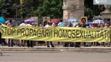 Проевропейская Молдавия не приняла гея из России: Вас никто там не преследует