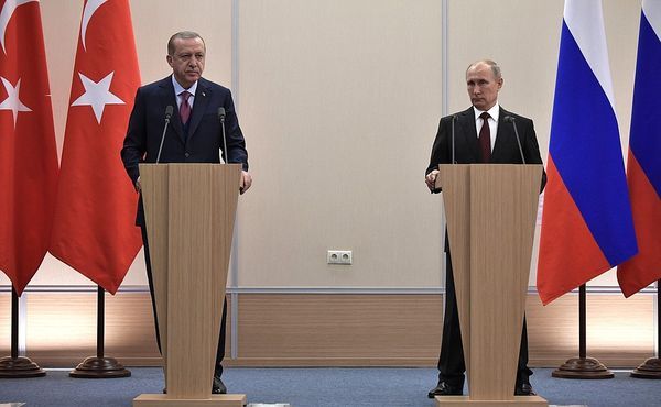 Путин 13 ноября обсудит с Эрдоганом в Сочи двусторонние отношения и Сирию Путин 13 ноября обсудит с Эрдоганом в Сочи двусторонние отношения и Сирию