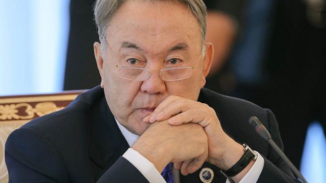 Назарбаев: Готов помогать переговорам столицы и Киева по Донбассу