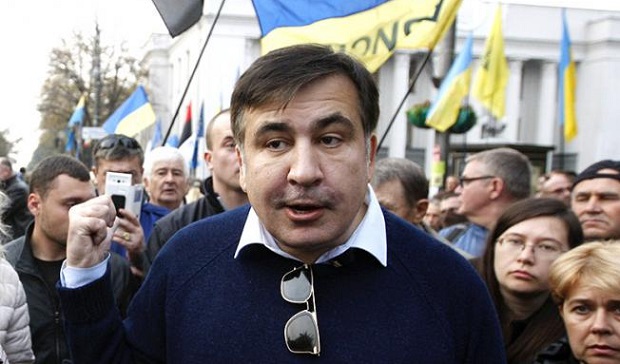 Саакашвили переедет в палатку у стен Верховной Рады Саакашвили переедет в палатку у стен Верховной Рады