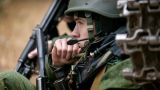 Четверо российских военнослужащих погибли при подрыве автомобиля в Сирии
