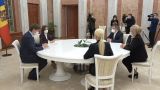 Президент Молдавии пришла в парламент: депутаты ждут от Санду конкретики