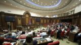 Армянский парламент в закрытом режиме обсудит рост напряжëнности в Карабахе