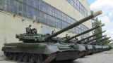Порошенко похвастался танками Т-80, отправленными на Донбасс