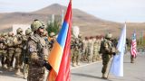 Оружия нет, но вы держитесь: США не готовы к военным поставкам в Армению — мнение