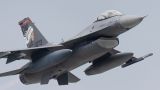 США и Польша отрабатывают процедуры боевого применения F-16
