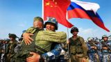 Война США с Китаем близка, Пентагон рассчитывает, что воевать будет Россия