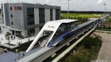 В Китае сошел с конвейера первый в мире поезд на магнитной подушке