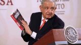 При всем уважении к TikTok: президент Мексики советует читать русскую классику