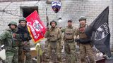 Российские бойцы подняли флаги над освобожденной Новобахмутовкой — видео