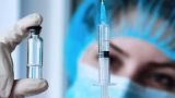Российская вакцина от коронавируса появится в клиниках уже в августе