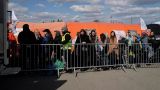 Украинские беженцы в Ирландии устроили бунт из-за отказа властей кормить их бесплатно