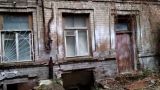 Процесс расселения: в Ростове-на-Дону две пенсионерки провалились в подвал