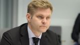 Министерская откровенность: в Латвии деньги получают те, кто голосуют «правильно»