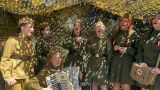 Сальдо: в Геническе «Единая Россия» организовала для молодежи «портал в прошлое»