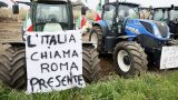 Десяти трактористам разрешили прорваться в Рим