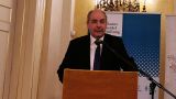 Президент Венгрии заявил, что его преемник займет пост незаконно