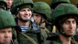 Россия в 2024 году кратно увеличит численность своей армии — Медведев