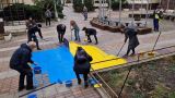 A strange thing is happening in the Czech Republic: drawing the Ukrainian flag is recognized as a crime