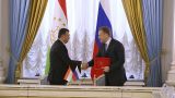 Таджикистан предложил пересмотреть статус своих мигрантов в России