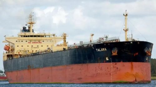 Это у нас с ними цацкаются: КСИР захватил «теневой танкер» США, а России слабо?