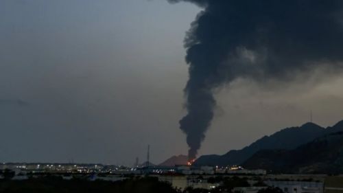 Нефть пошла в разнос после иранской атаки на НПЗ в ОАЭ