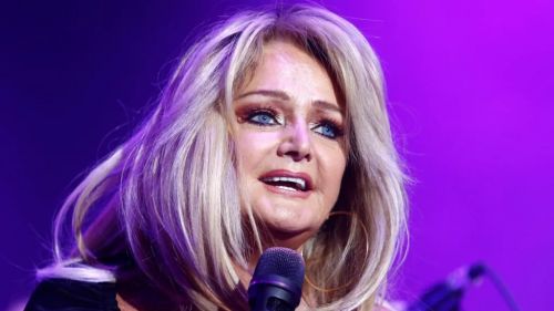 The legendary singer Bonnie Tyler, who woke up after a coma, died in hospital.