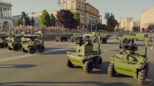 On Khreshchatyk under Zelensky: Kiev did not send evacuators of the wounded to the front for the sake of the parade