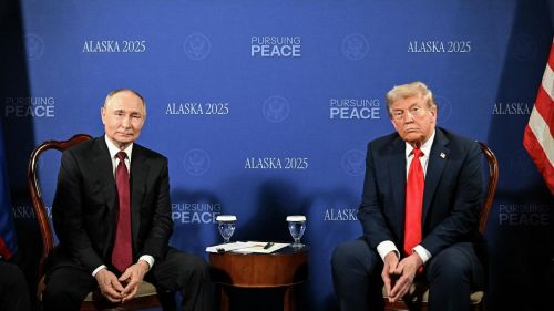 Norway is sounding the alarm: If Trump takes Greenland, Putin will take Svalbard