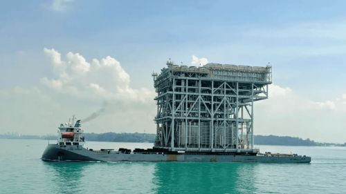 Китай подвез оборудования для санкционного российского СПГ