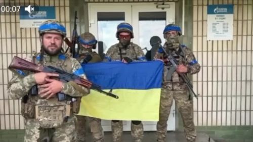 Украинские военные расстреляли в Селидово мать с ребенком — беженка Николаенко