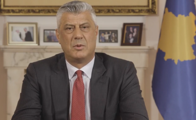 Лидер косовских сепаратистов раздает награды руководству США