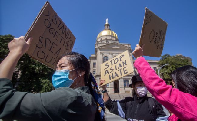 V Ssha Proshli Protesty Protiv Rasizma V Otnoshenii Lyudej S Aziatskimi Kornyami Eadaily 21 Marta 2021 Obshestvo Novosti Novosti Azii