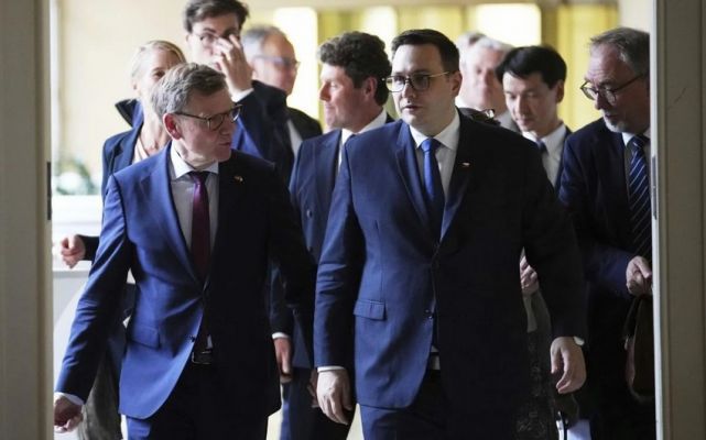 Главы МИД Чехии и Германии взяли на себя ответственность за поддержку Украины