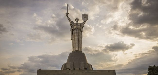 Родина Мать Украины Фото Родина Мать Украины Фото