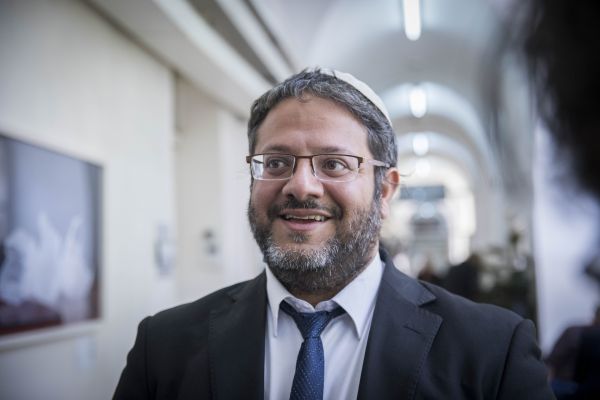 Министр нацбезопасности Израиля призвал арестовать Махмуда Аббаса