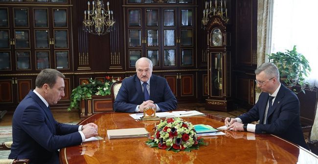Лукашенко пообещал проблемы чиновникам из-за роста цен 1 91b6e89de5d7398c8449cf27e38ee Лукашенко пообещал проблемы чиновникам из-за роста цен
