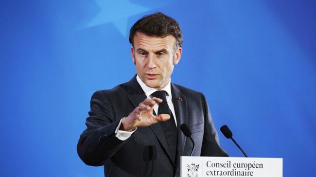 Макрон: Страны «коалиции желающих» намерены патрулировать небо над Украиной