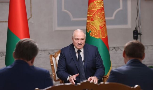 Лукашенко признал, что пересидел на посту президента Белоруссии